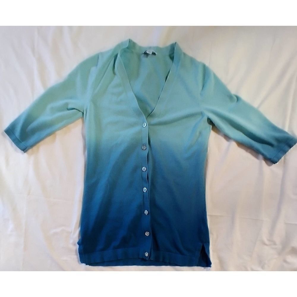 ISAAC MIZRAHI LIVE TWO TONED BLUE BUTTON UP CARDIGAN SIZE SMALL COTTON